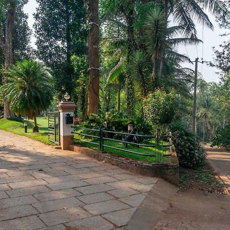 Crystal Homestay By Veo - Part Of Stayvista Madikeri Dış mekan fotoğraf